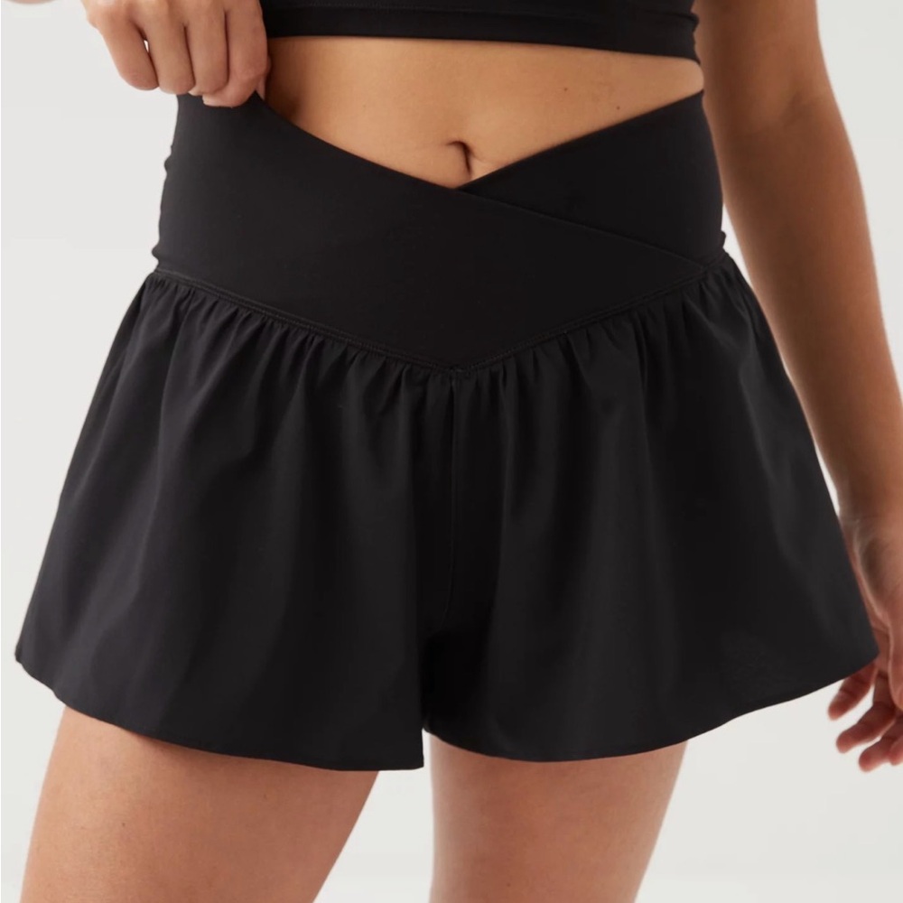 OFFLINE By Aerie Real Me Crossover Flowy Short